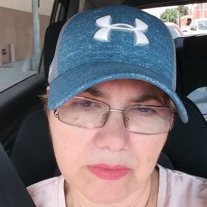 Meet your Posher, Hortencia